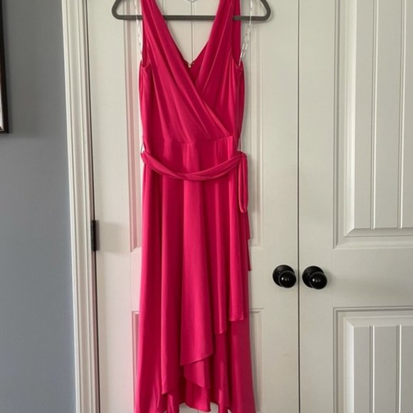 Brand New DKNY faux-wrap midi dress - Picture 9 of 10